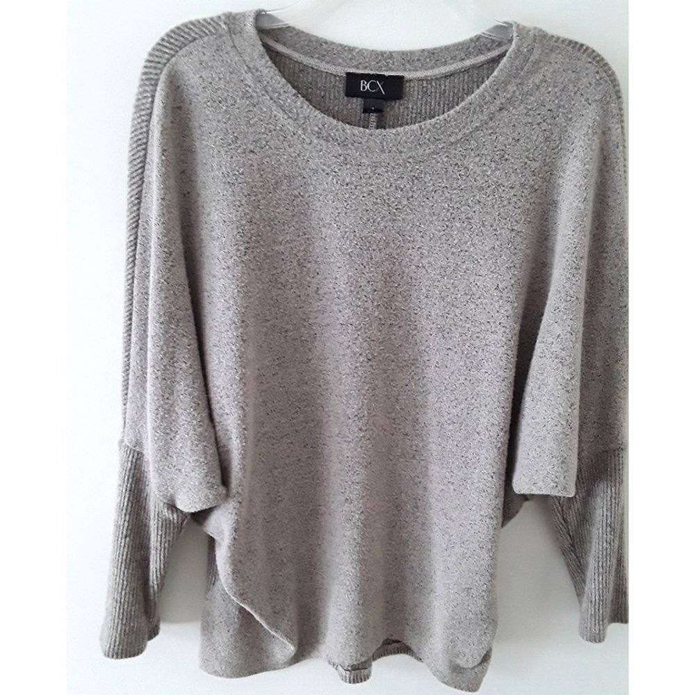 Lightweight mixed stitch beige batwing sweater